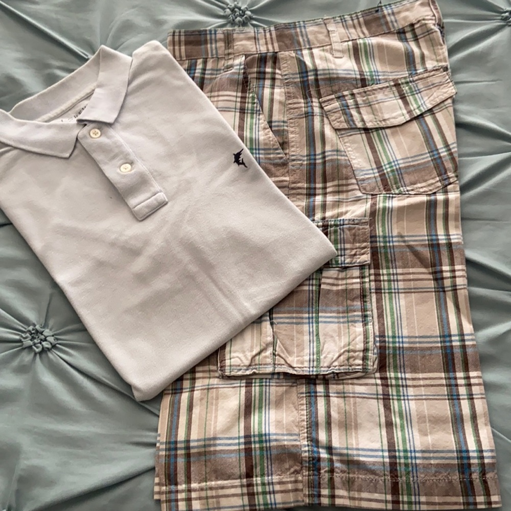 Men’s set polo shirt and shorts size small